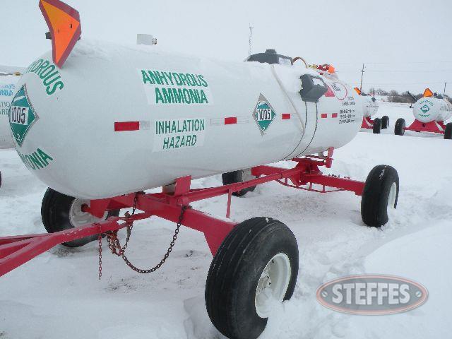 1,000 gal. NH3 tank - trailer,_2.jpg